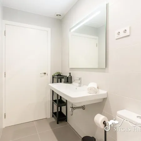 Chic In Heart Of Vilanova With Ac Apartment