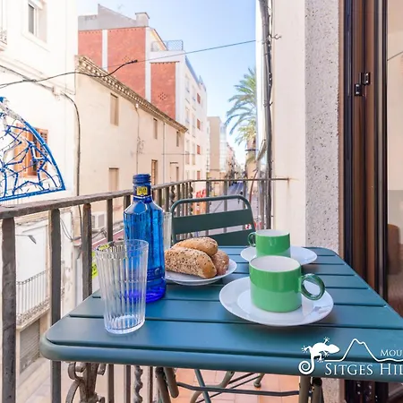 Chic In Heart Of Vilanova With Ac Apartment