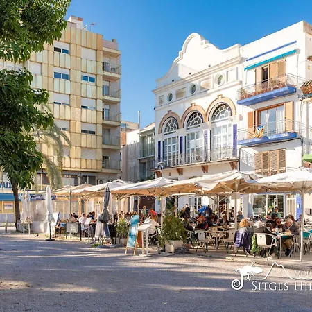 Apartment Chic In Heart Of Vilanova With Ac