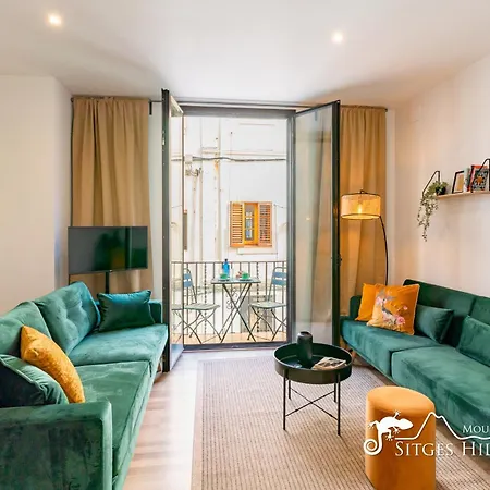Chic In Heart Of Vilanova With Ac * Vilanova i la Geltru